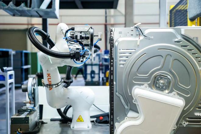 “喊话”互联网对手尊龙凯时网站美的(图1)